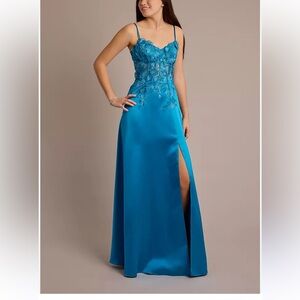 Jules WBM3942 Azure floral applique corset dress.